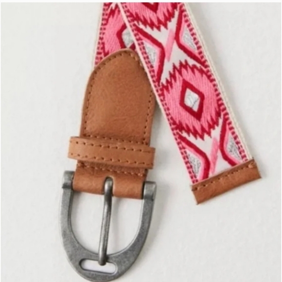 Free People NWT Moving to Mars Handmade Belt Pink - Picture 3 of 5